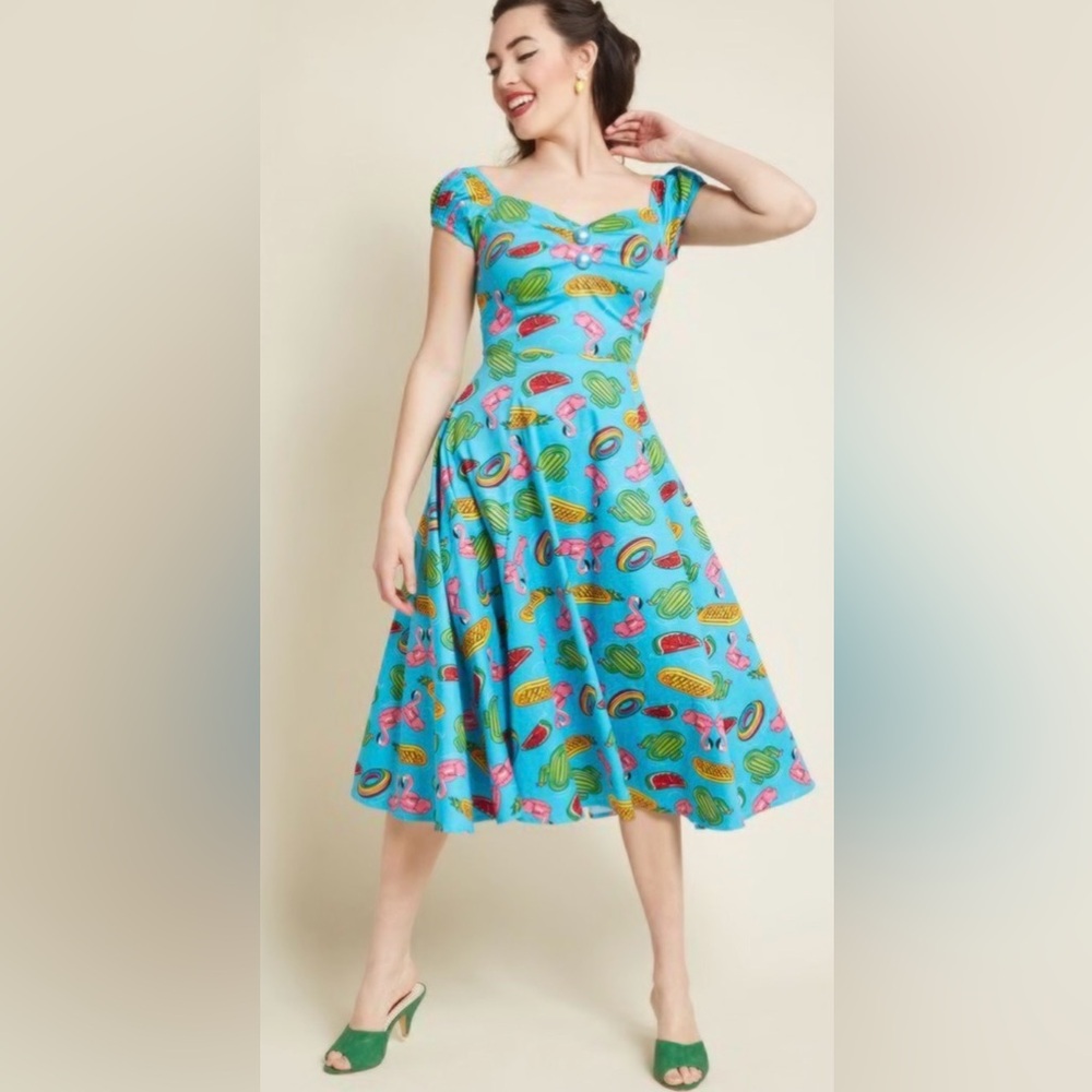 🐠 Retro Collectif Tropical Print Dress Perfect for a Fun Garden/Pool Party.